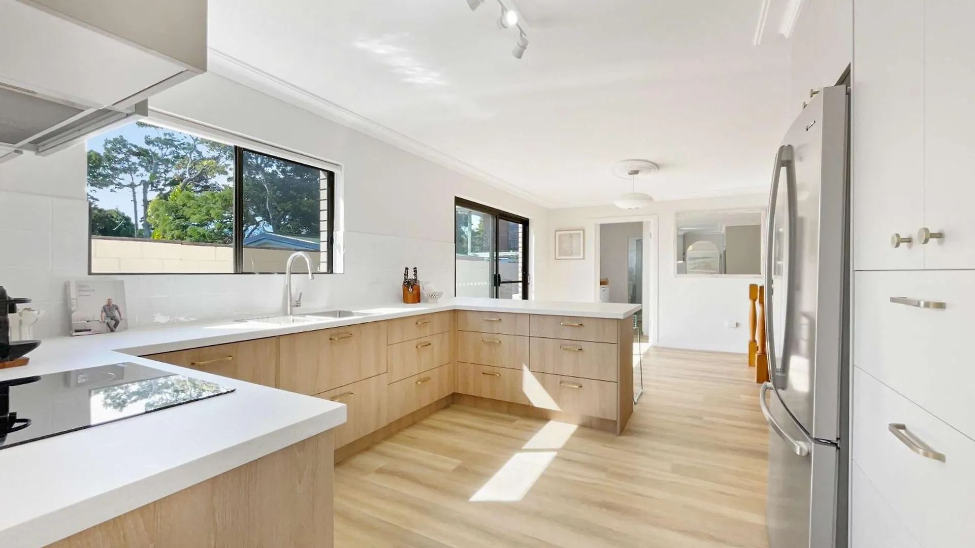 Bribie Beach House With Pool - Walk To Surf & Shops Woorim Holiday home