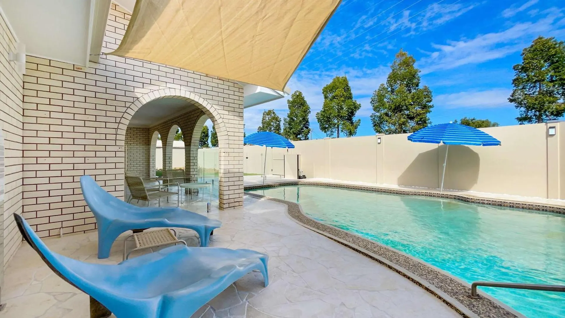 Bribie Beach House With Pool - Walk To Surf & Shops Woorim 0*,  Australia