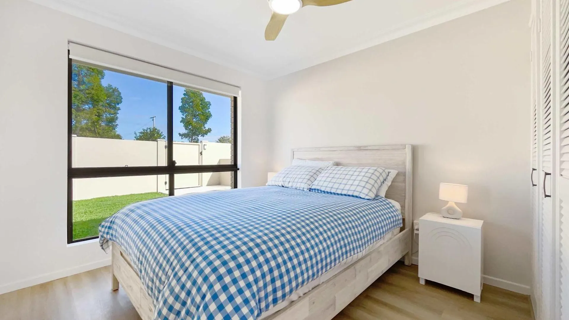 Bribie Beach House With Pool - Walk To Surf & Shops Woorim Holiday home