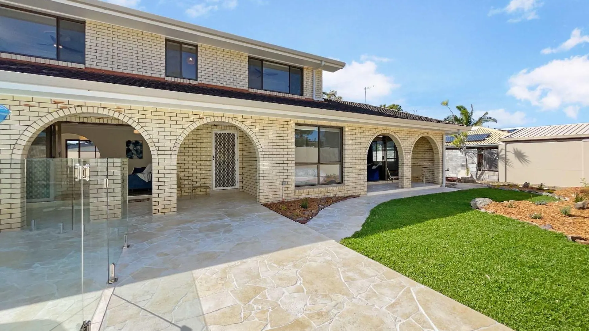 Holiday home Bribie Beach House With Pool - Walk To Surf & Shops Woorim